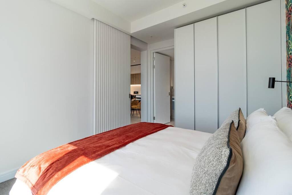 Stylish 2-bedroom Haven Apartment *